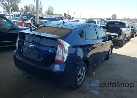 2013 Toyota Prius Two z USA, uszkodzony, nr VIN JTDKN3DU6D1648046